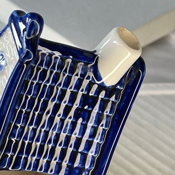 VTG Delft Blue ceramic house ashtray. - Picture 8 of 10